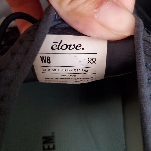 CLOVE Shoes - Picture 9 of 13